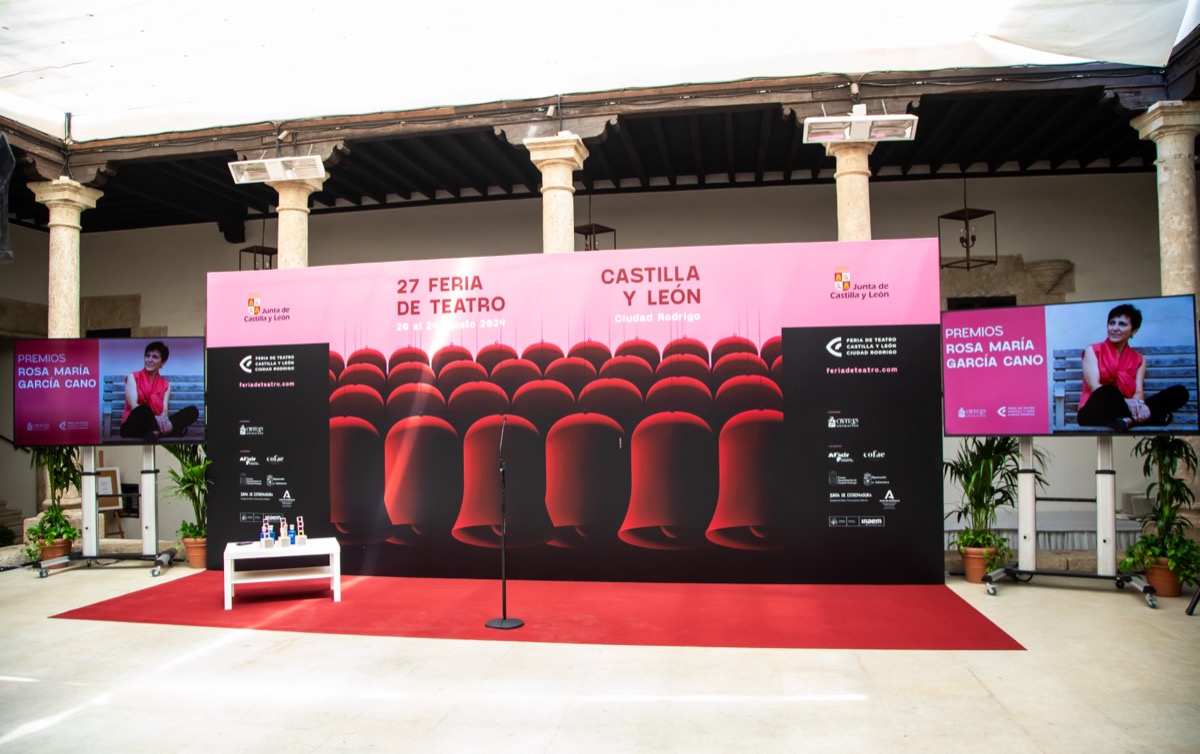 A PARTIR DEL 27 DE MARZO, DÍA MUNDIAL DEL TEATRO QUEDA ABIERTA LA CONVOCATORIA DE LA 14º EDICIÓN DE LOS PREMIOS ROSA MARÍA GARCÍA CANO